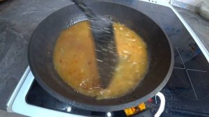 ЩУКА  В ОГУРЕЧНОМ РАССОЛЕ И СМЕТАНЕ ОЧЕНЬ ВКУСНО .