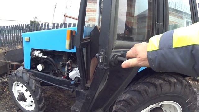 ручка защёлка для двери трактора смотреть онлайн