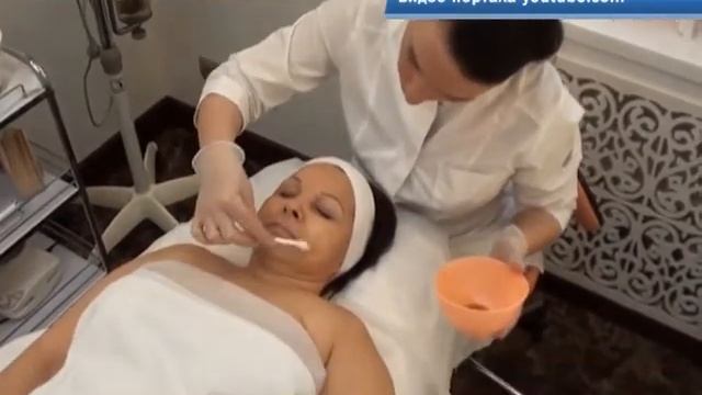 Глядя в зеркало. Пилинги осенью смотреть онлайн