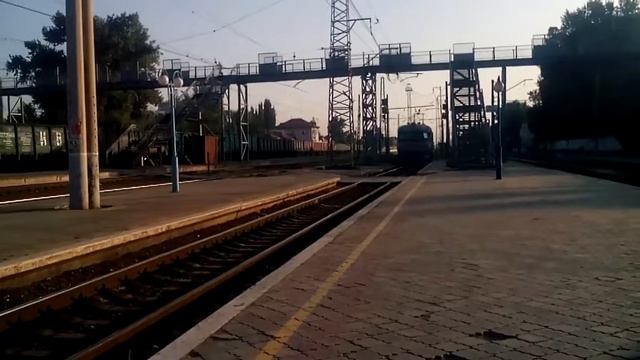 Кривой Рог Поезда Украины Никополь - Кривой Рог.31.08. смотреть онлайн