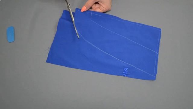 КАК ОБРАБОТАТЬ КАРМАН В БОКОВОМ ШВЕ КЛАССИЧЕСКИХ БРЮК смотреть онлайн