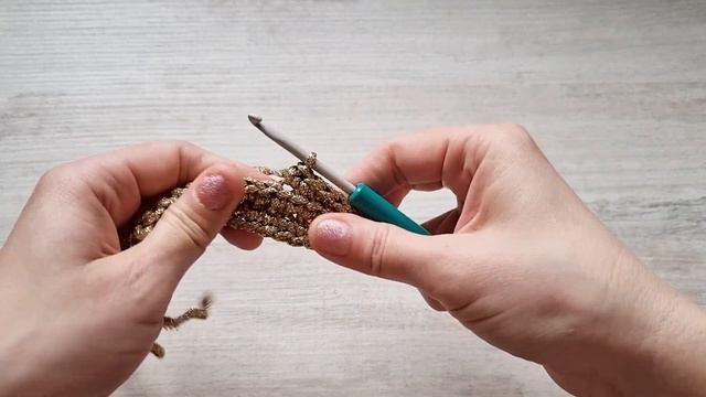 Вяжем минисумочку-чехол из пряжи Milena Maccaron?knittibg pattern.