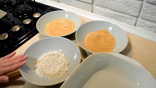 Котлеты по киевски с ветчиной и сыром