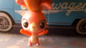 Песня "целый мир освещают твои глаза"