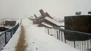 Рухнувший мост в селе Братки Терновского района Воронежской области