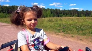 Прятки с GRANNY в Реальной Жизни! Hide and Seek для Детей for kids children