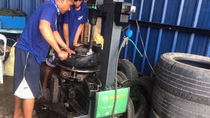 Pirelli Angel CT 150/60/17 tire install on my Sigma 250