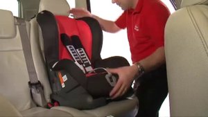 Britax- Romer Duo Plus Isofix инструкция по установке с помощью Isofix