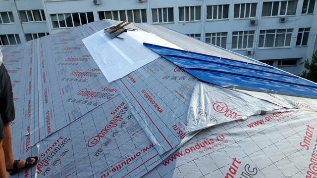 Вальмовая, фальцевая кровля