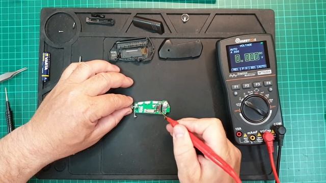 Ремонт брелка сигнализации Pandora D-173 смотреть онлайн