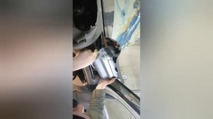 Лада Калина снятие панели и подушку безопасности пассажира