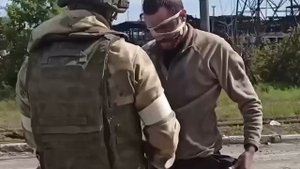 Сдача в плен на Азовстали.
