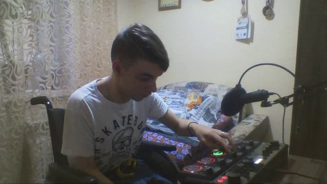 MrBogomol - Loop Station BOSS RC-505 — Resentment, Humiliation, Envy (Official Music Video) смотреть онлайн