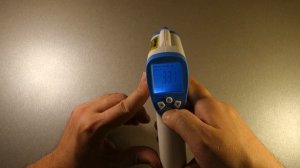 Инфракрасный медицинский термометр DT-8806C. Видеообзор.