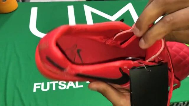 Nike TiempoX Lunarlon Legend PRO IC Ronaldino en umabotines смотреть онлайн