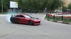 Mazda RX-8. Дрифт вокруг кольца.