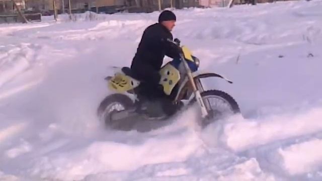 Suzuki RM250 смотреть онлайн