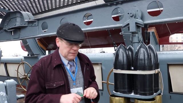 Боеприпасы крейсера "Аврора" смотреть онлайн