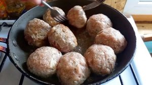 Рецепт тефтелей в сметанно- грибном соусе. Очень вкусное и сытное блюдо