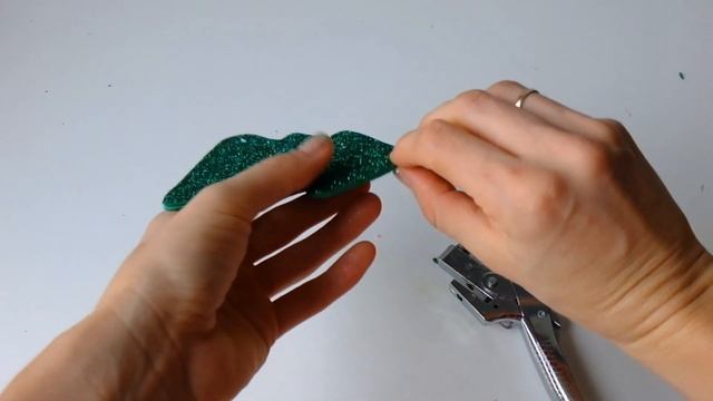 Елочки из фоамирана с кисточкой МК /елочные игрушки из фоамирана/Christmas Ornaments