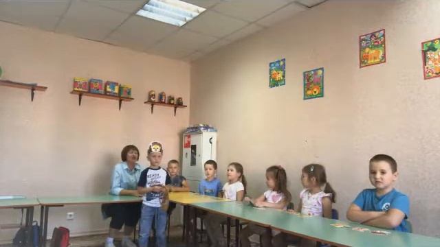 Мини садик в детском центре "Буквоежка" смотреть онлайн