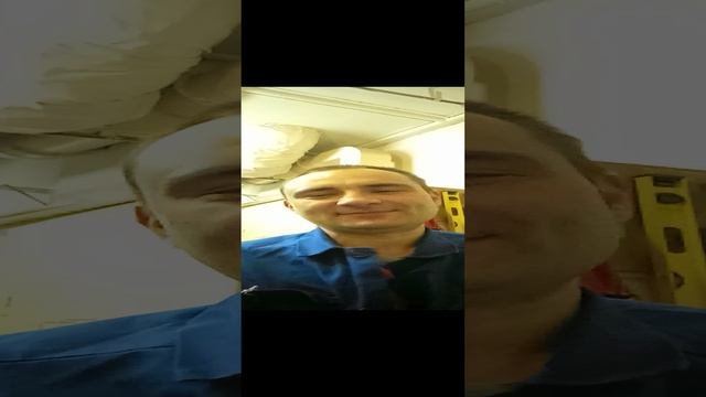 Очень крутая рубаха #шутка #юмор #прикол #смех #забава #анекдот #санитары #подарок