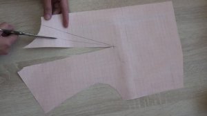 Моделирование нагрудной вытачки в складки по горловине