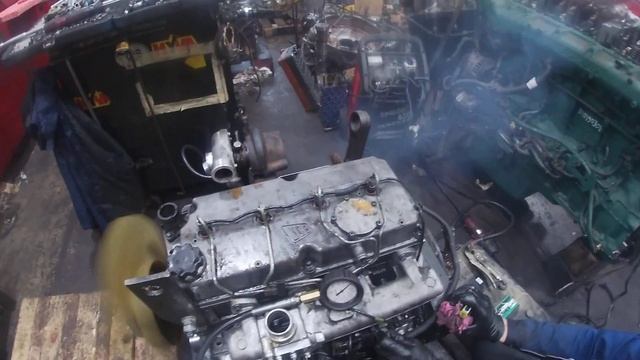 запуск ДВС с трактора JCB смотреть онлайн