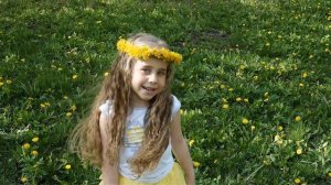 Одуванчик - сл. и муз. К.Костин. Исполняет Настя Пронь - вокальная студия МьюзиСтайл.