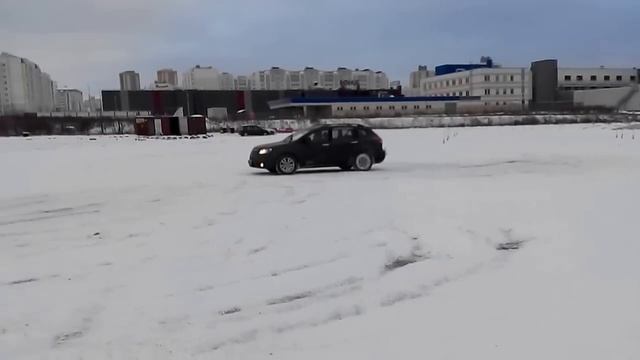 Непростая домохозяйка на полном приводе смотреть онлайн