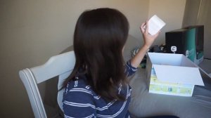 Unboxing the Kiinde Breastfeeding Gift Set