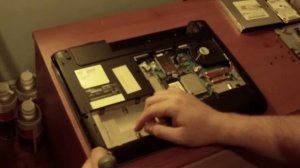 Fujitsu Siemens Esprimo Mobile V5535 Disassembly Part 1