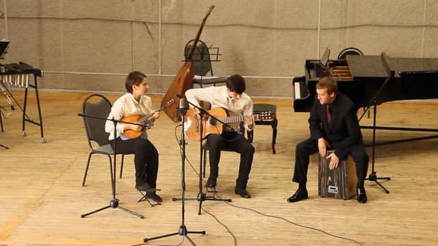 Трио - Джиоев Дмитрий (гитара), Носова Диана (домра), Евгений Колкунов (кахон) смотреть онлайн