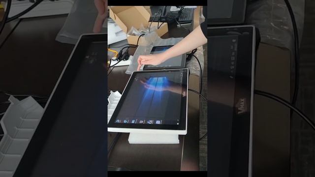 Vmax Creatively Completes POS Cash Register Testing with 12.1-inch Touchscreen Rear Display