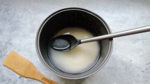 Манная каша на воде в мультиварке