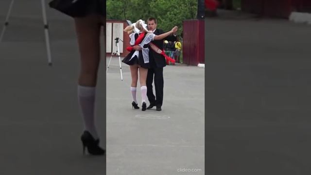 School dance | Школьный вальс и ветер