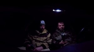 Фонарь для подводной охоты с зеленым светом.