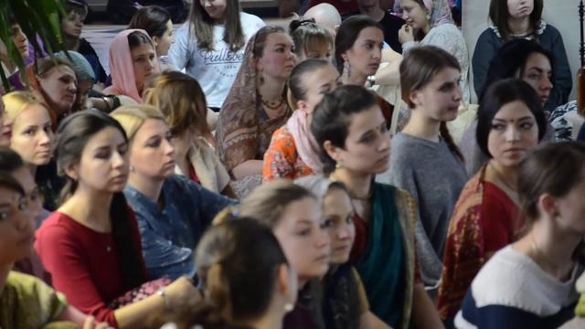 Лекция в Храме Кришны) Харе Кришна!