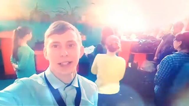 Искали Подарок . 8 марта . Праздник девочкам? смотреть онлайн