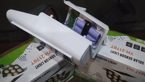 Автономные светильники для освещения участка в виде камеры для видионаблюдения.Обзор и отзывы.