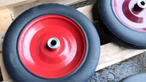 Колеса тачки на литой резине 310-330 мм