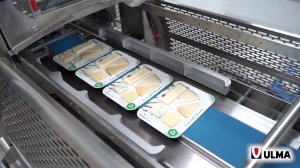 Упаковка сырных тарелок с использованием системы LeafSkin™ на трейсилере ULMA TSA 680