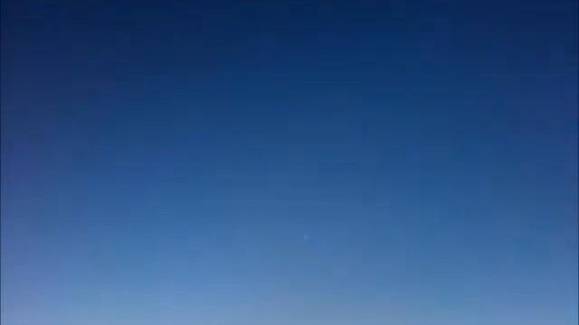 Maiden flight of Serg's 1.8m Cessna смотреть онлайн