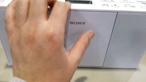 Магнитола Sony ZS-PE60. Слишком "пластмассовый" сей аппарат.