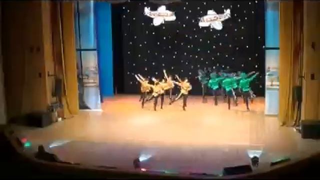 Заявка 1017. Образцовый детский коллектив, ансамбль танца "МАЗЛТОВ" - "Танец забайкальских казаков" смотреть онлайн