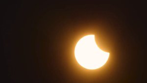 Солнечное затмение