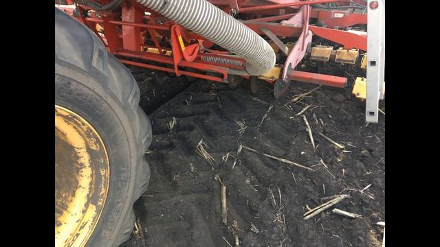 Кировец К-700 + Vaderstad Rapid A 800C. Посев ячменя. Часть1