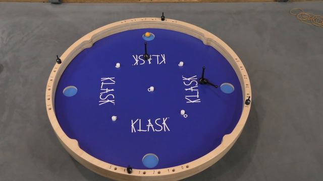 KLASK 4 Review - with Tom Vasel смотреть онлайн