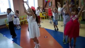 Танец на 23 февраля. Зарядка в армии /Солдатская романтика. Раз - проснулся, солнцу улыбнулся