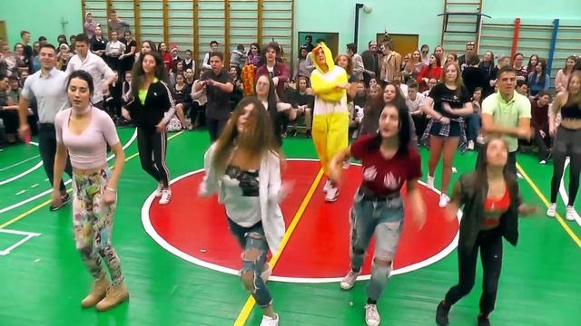 11Б смотреть онлайн